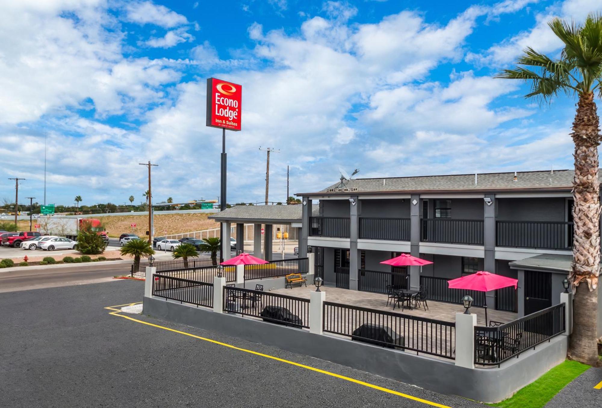 Hotel Sky-palace Inn&suites 2*